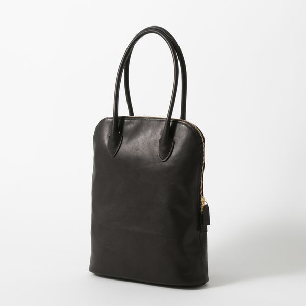 POMTATA/FIN VL TOTE -A4がスッキリ収納できて、お仕事やきれいめ